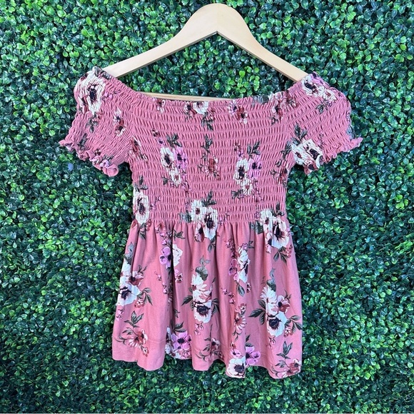 Mauve pink floral smocked off shoulder top - Picture 2 of 4